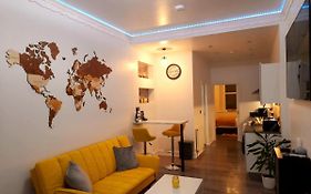 Modern Flat Near City Centre.