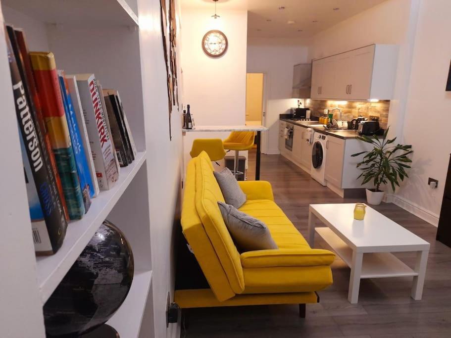 Modern Flat Near City Centre. Edinburgh Exterior photo